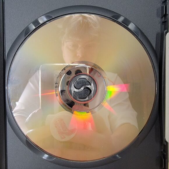 DVD Resident Evil w/ insert - Picture 3 of 4